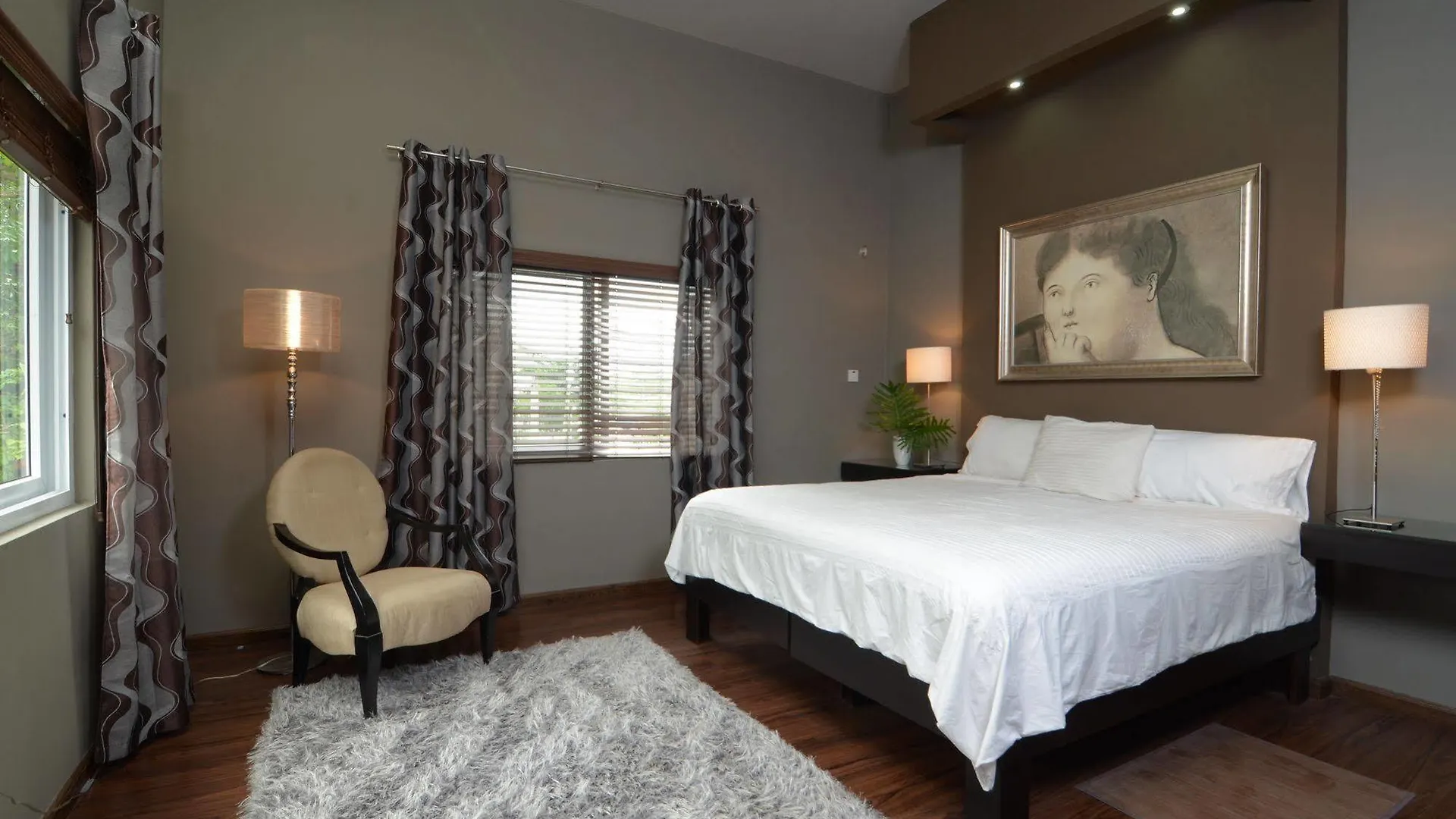 New Kingston Apartment At The Palms 0*,  Jamaica